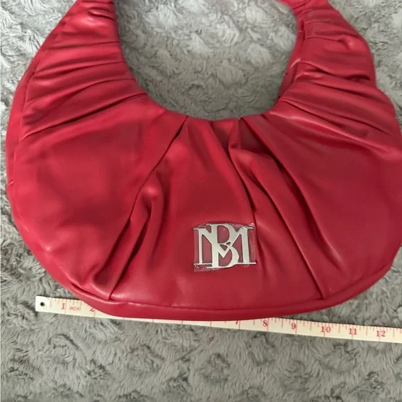 NWT Badgley Mischka Vibrant Red Hobo Bag - Picture 7 of 8